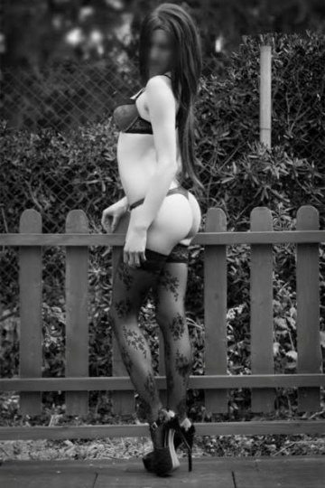 ATHENS ESCORT GABRIELA