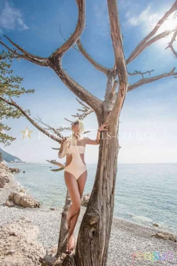 ELITE CALL GIRL LIZA