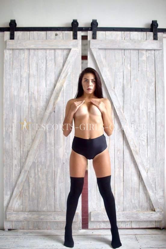 TEEN ESCORTS ATHENS MOLLY