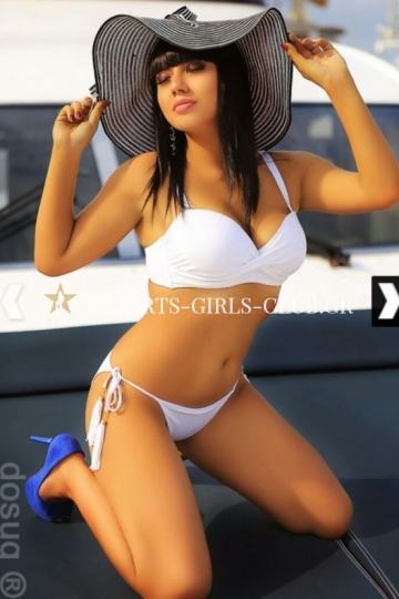 SEXY RUSSIAN ESCORT CALL GIRL ATHENS DIANA