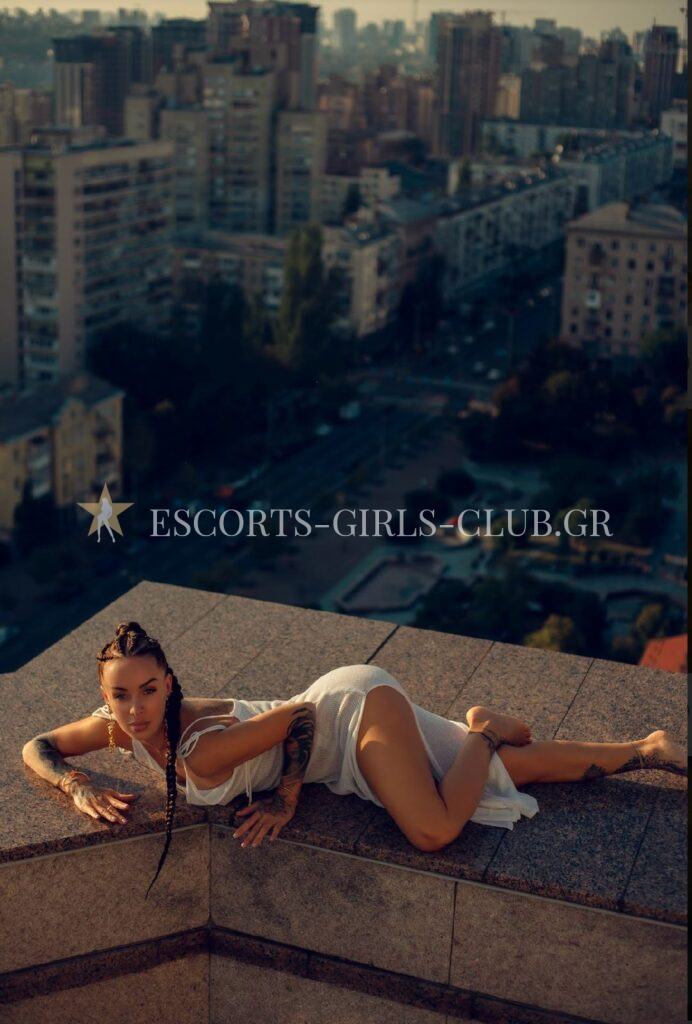 HOT VIP UKRAINIAN VISTITA IN ATHENS ESCORT KAROLINA
