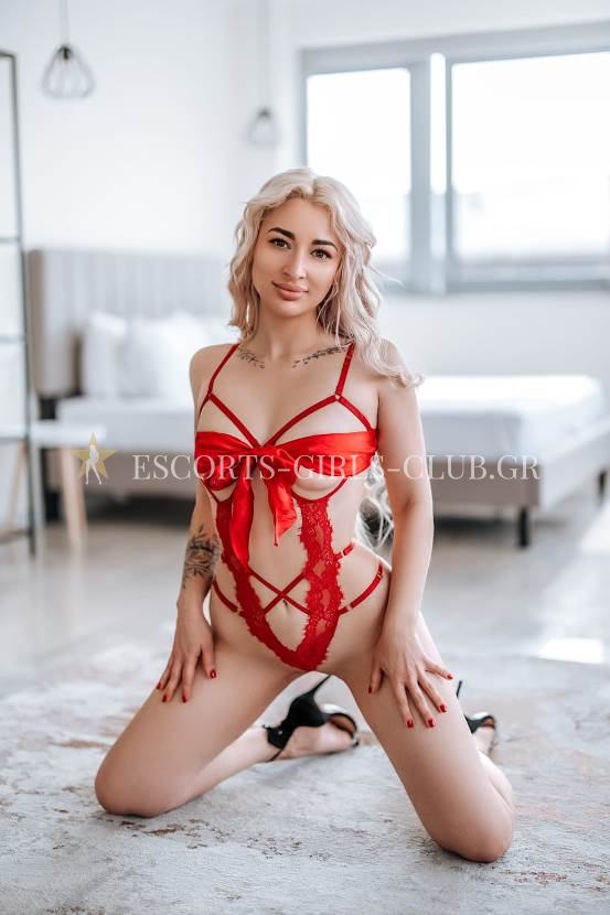 SENSUAL EROTIC BLONDE SKINNY CUTE BEAUTIFUL MODEL VISITA CALLGIRL VIP TOP ESCORT IN ATHENS ARINA