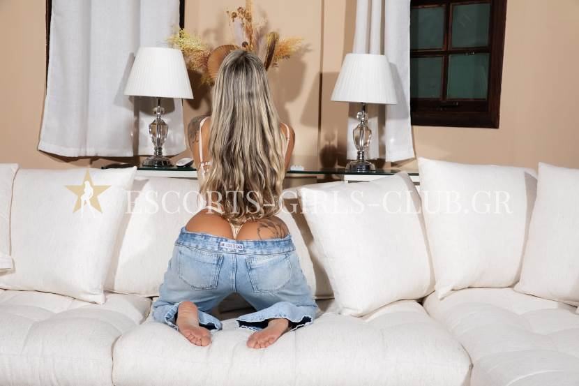 SENSUAL EROTIC BLONDE HOT TATTED TATTOO LONG HAIR SEXY LATIN TOP VIP CALLGIRL VISITA ESCORT IN ATHENS GRAZIE