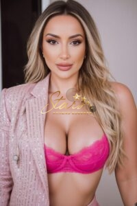 MARTINA ESCORT HOT (3)